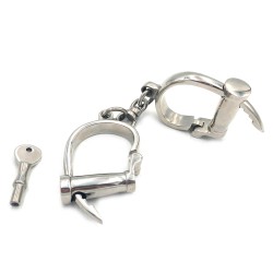 horseshoe-adjustable-cuffs.jpg